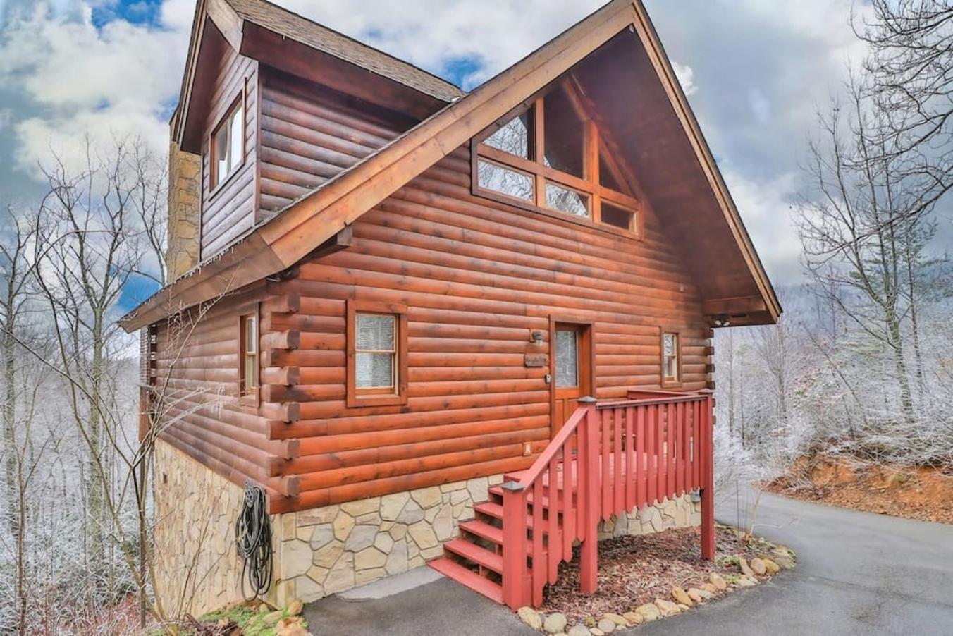 Romantic, Honeymoon Cabin In The Smokies! Гетлинбург Екстериор снимка